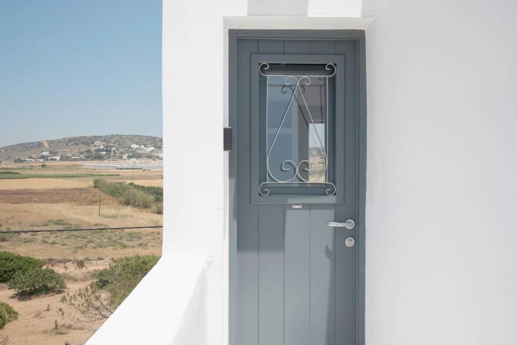 Sunny Studio W.Breathtaking Naxos Views In Isterni Apartment Isterni  Ngoại thất bức ảnh