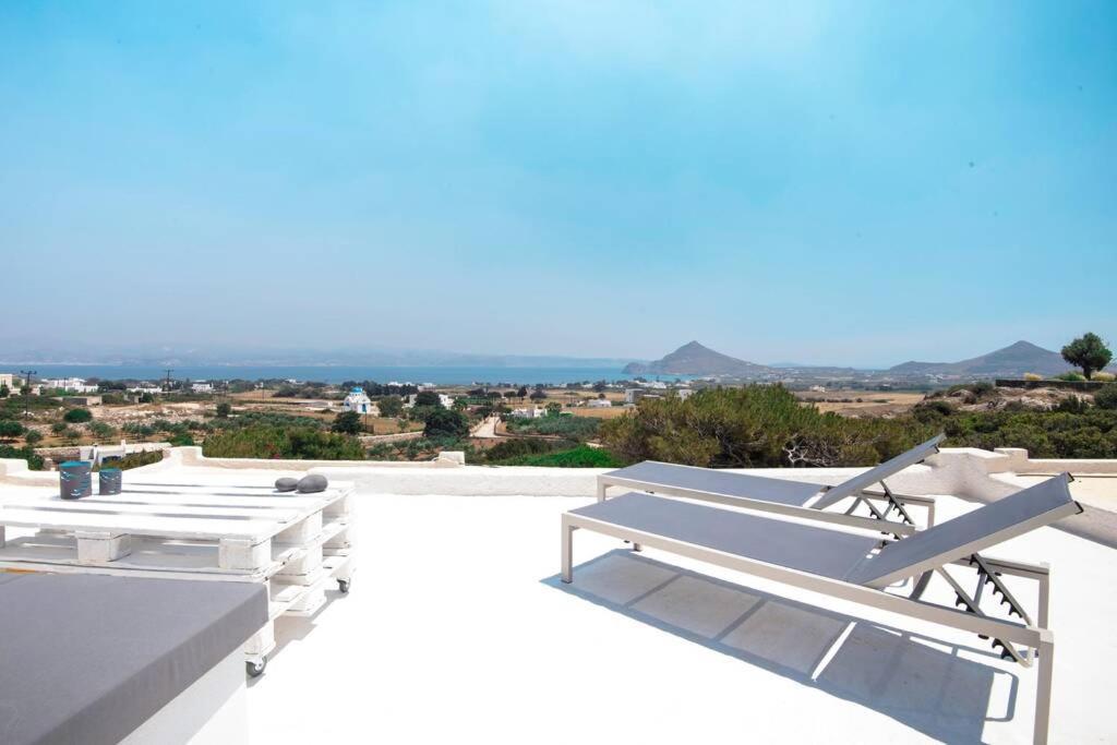 Sunny Studio W.Breathtaking Naxos Views In Isterni Apartment Isterni  Ngoại thất bức ảnh