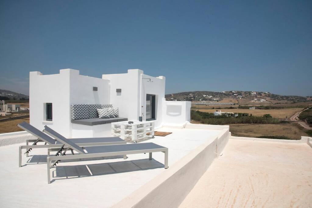 Sunny Studio W.Breathtaking Naxos Views In Isterni Apartment Isterni  Ngoại thất bức ảnh